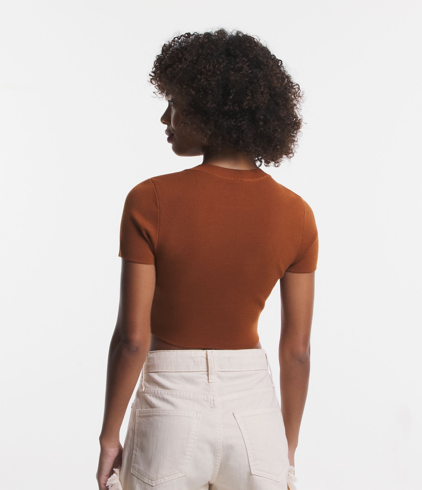 Blusa Básica Cropped Canelada em Viscose 3