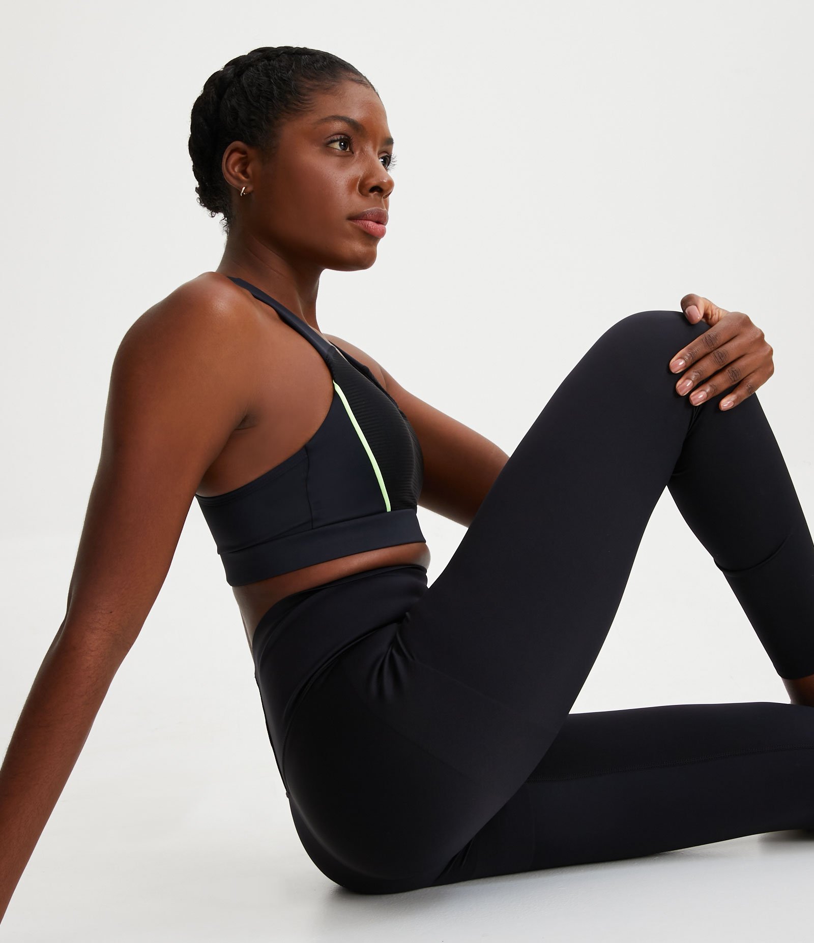 Calça Legging Esportiva em Poliamida com Diferencial Empina Bumbum Preto 4