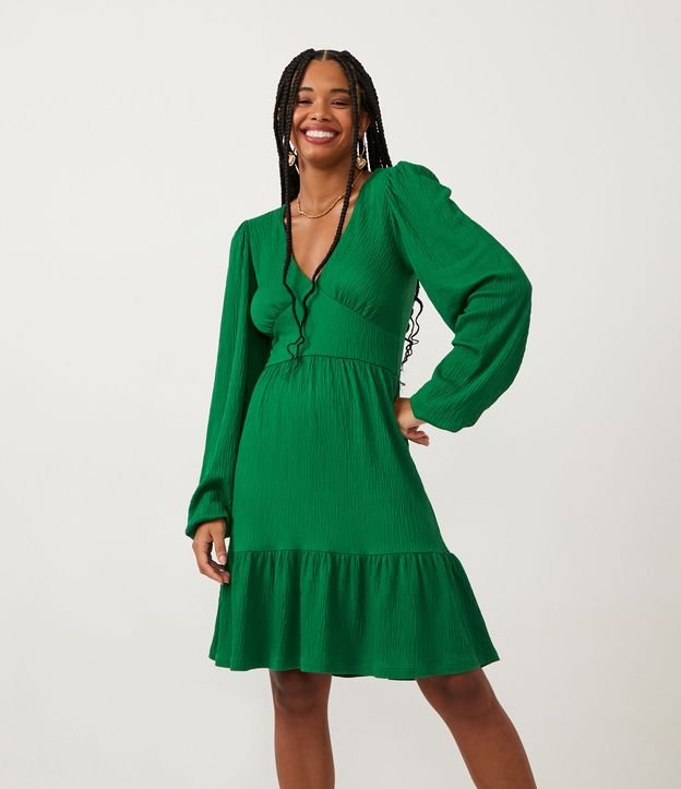Vestido Curto em Malha Texturizada com Decote V - Cor: Verde - Tamanho: P