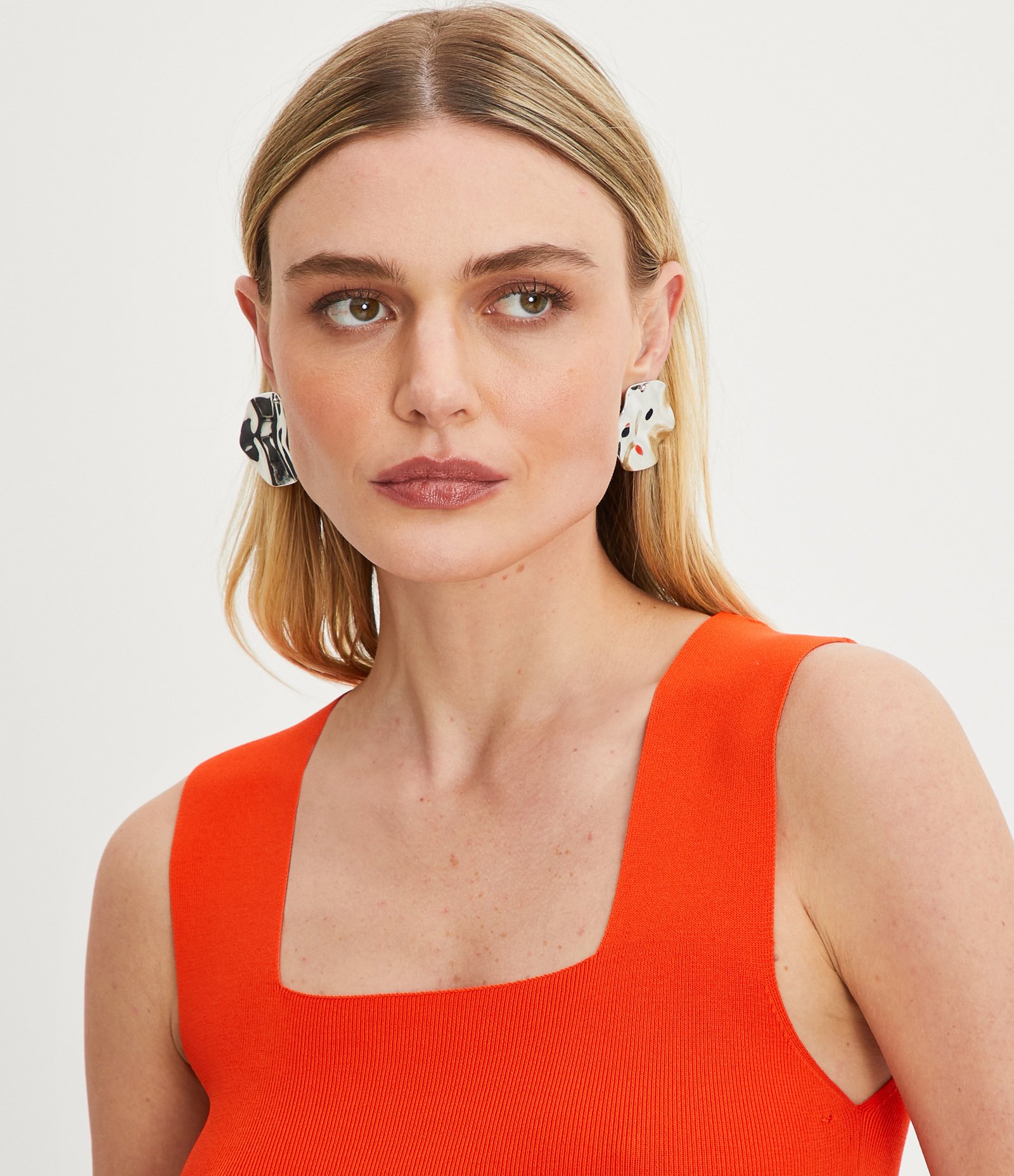 Blusa em Tricô com Decote Quadrado 4