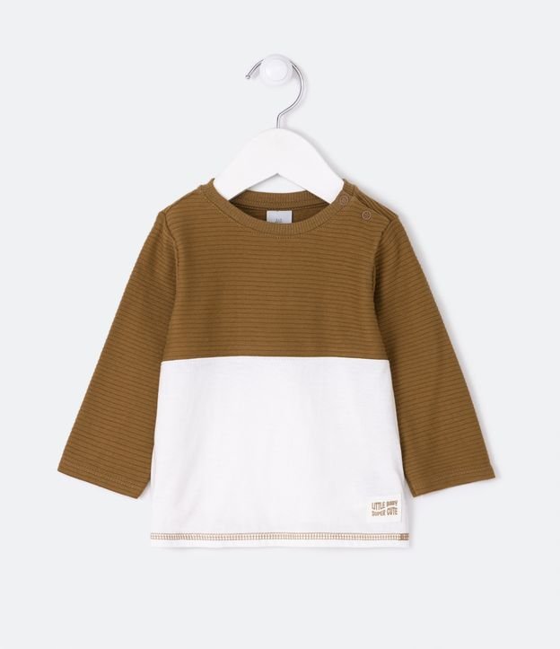 Camiseta Infantil com Textura e Recorte Contrastante - Tam 03 a 18 Meses