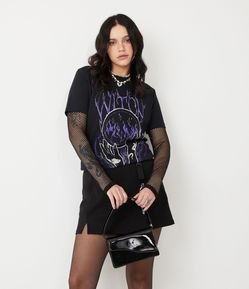Camiseta em Algodão com Manga Curta e Estampa Witch
