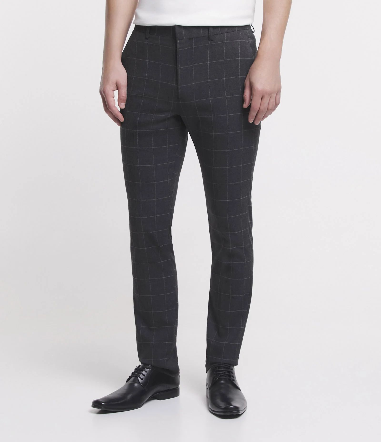 Calça Slim em Meia Malha com Bolsos e Estampa Xadrez Cinza Escuro 2