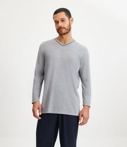 Pijama Longo Básico em Poliviscose com Friso Contrastante