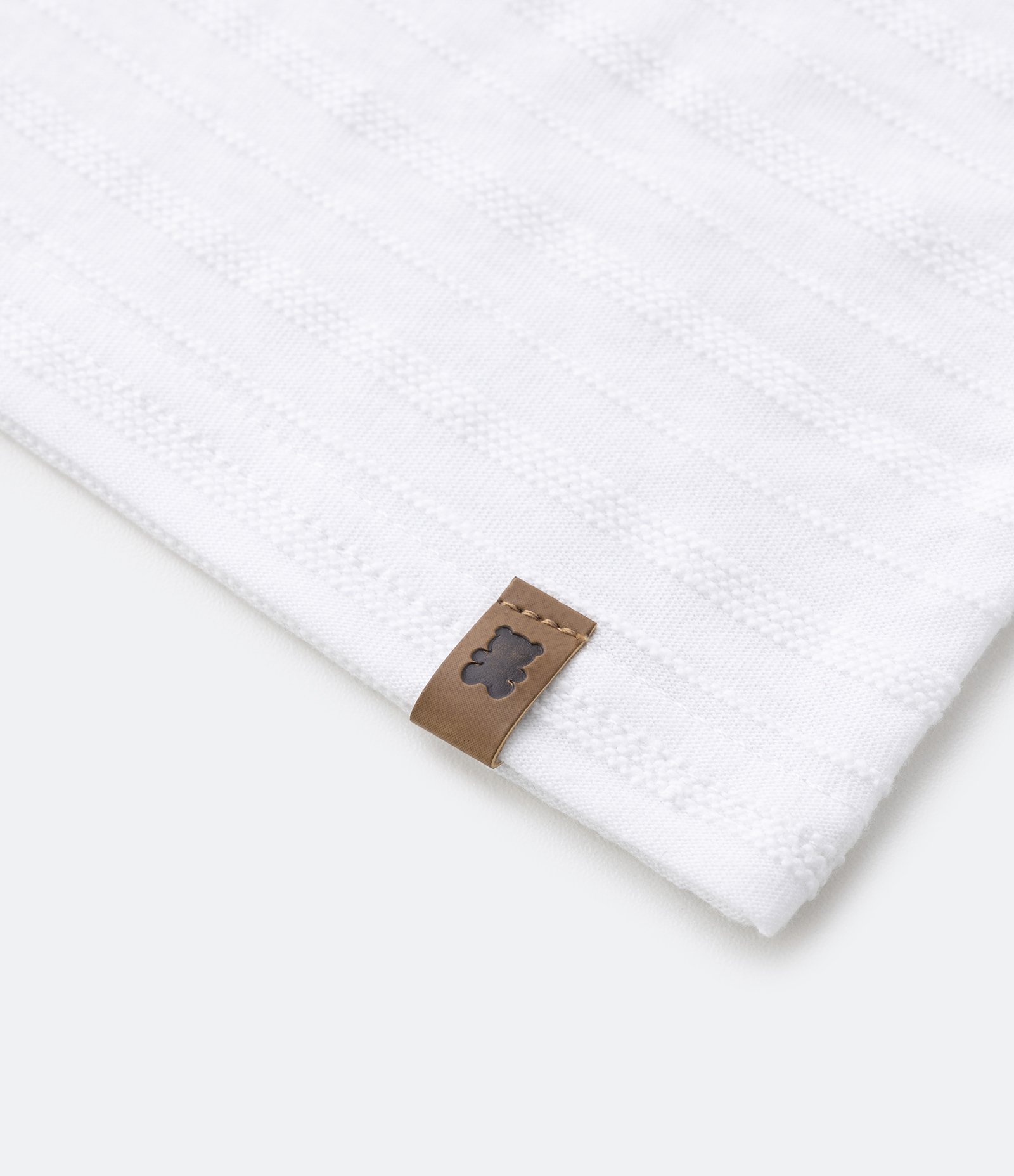 Camiseta Infantil em Algodão Texturizado e Gola Polo - Tam 0 a 18 Meses Branco 3