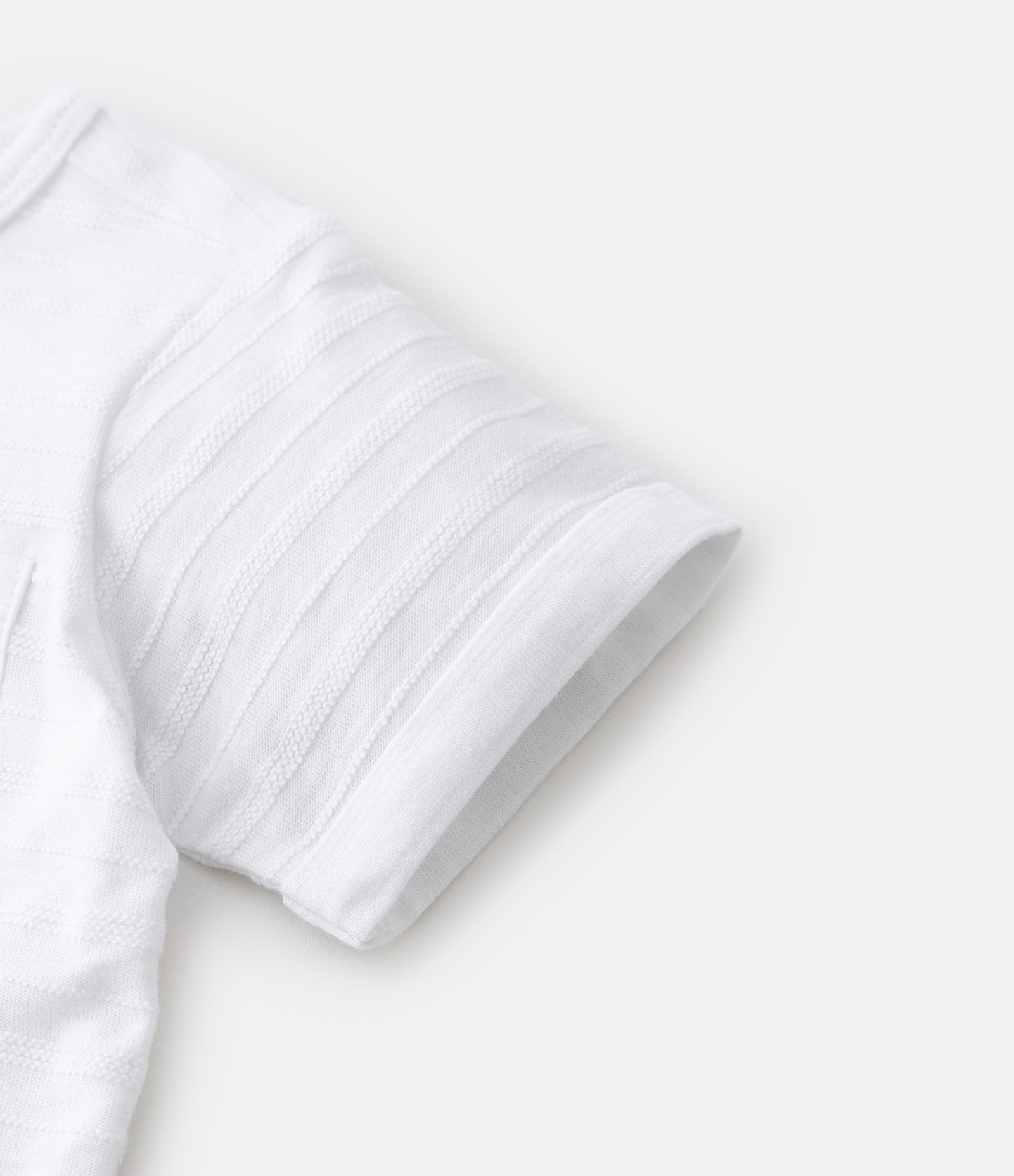Camiseta Infantil em Algodão Texturizado e Gola Polo - Tam 0 a 18 Meses Branco 5
