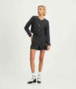 Short em Tweed com Botões Brasão