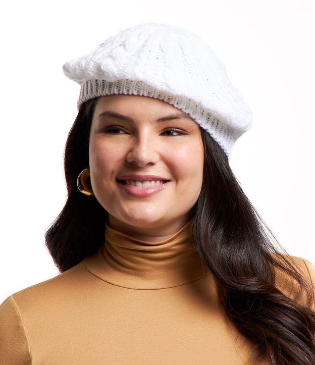 Gorro em Acrílico com Mix de Pontos Curve & Plus Size Off White 1