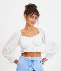 Blusa Cropped em Algodão Texturizado com Botões e Babado na Barra