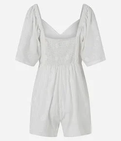 Macaquinho em Algodão Texturizado com Bordado de Florzinhas