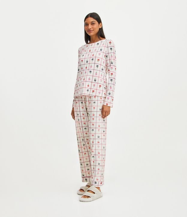 Pijama Longo em Ribana com Babadinho na Barra e Estampa Floral Grid - Cor: Branco/ Rosa - Tamanho: GG