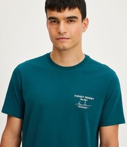 Camiseta Slim em Algodão com Lettering Forget Regret
