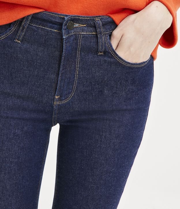Calça Jeans Skinny com Elastano e Cintura Média Azul 4