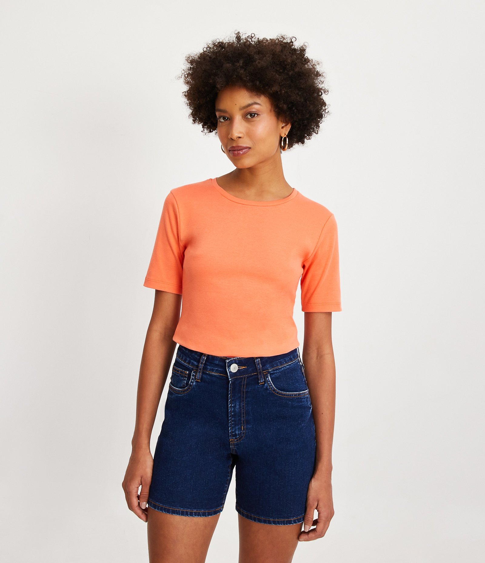 Blusa Básica em Algodão com Gola Redonda Laranja Coral 1
