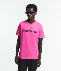 Camiseta Slim em Algodão com Lettering Undefeated