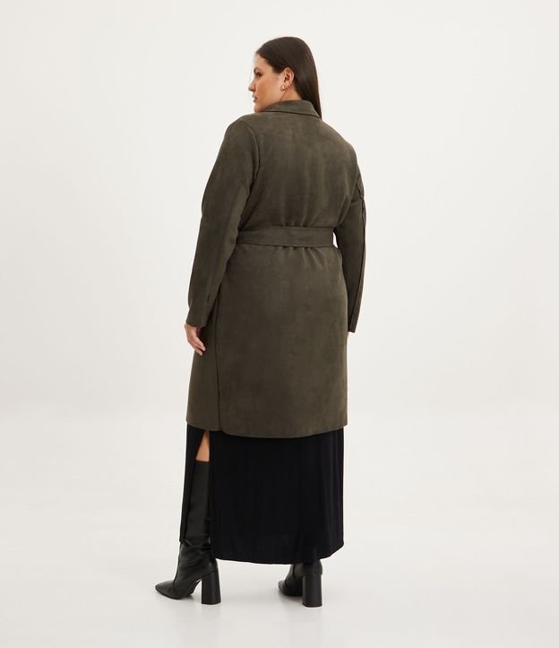 Casaco Trench Coat em Suede com Cinto Faixa Curve & Plus Size Verde 3