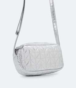 Bolsa Transversal em Material Sintético com Textura Matelassê