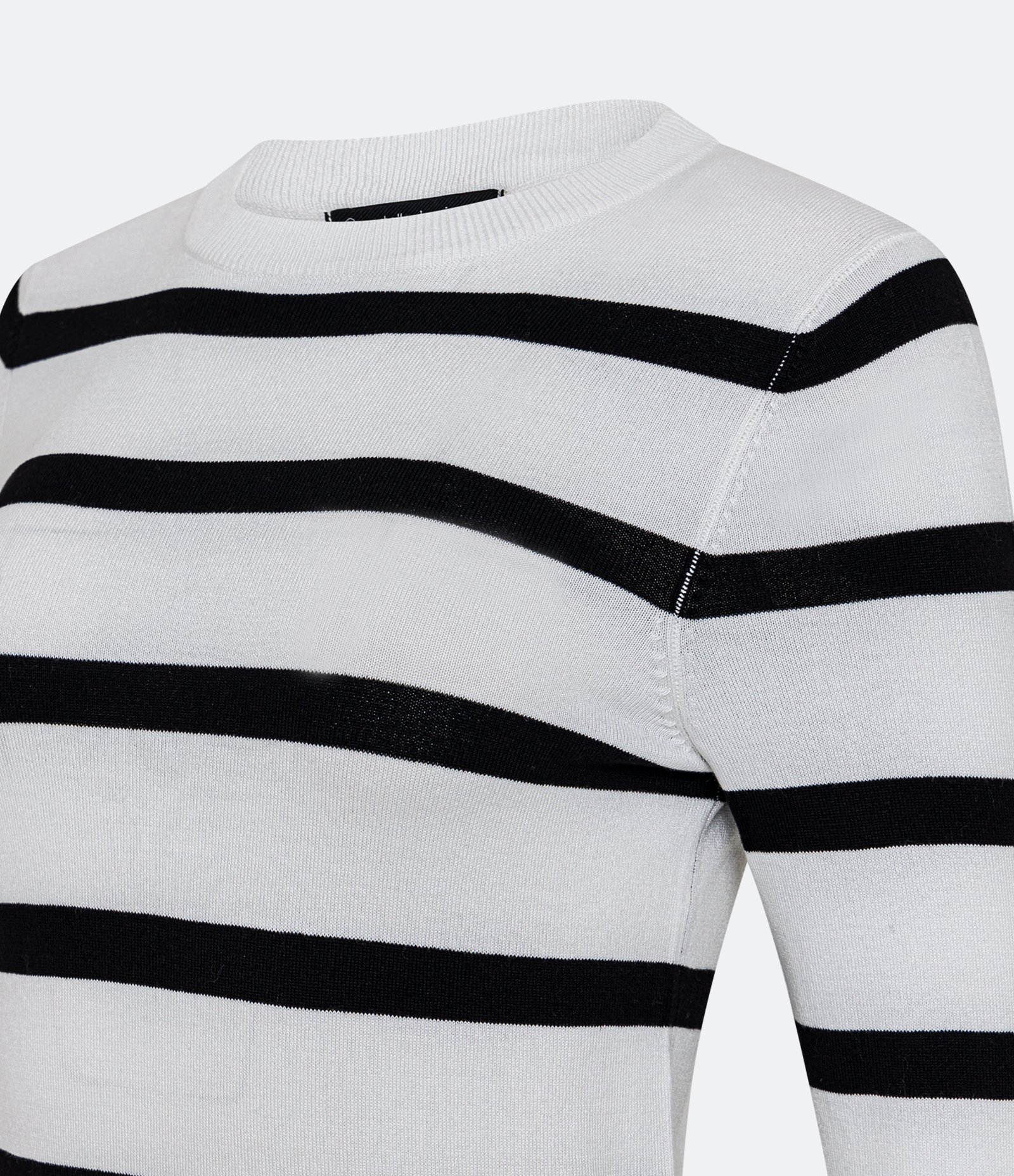Suéter em Tricô Listrado com Botões na Manga Branco Neve 7