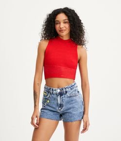 Blusa Cropped Sem Manga em Tricô com Textura Canelada