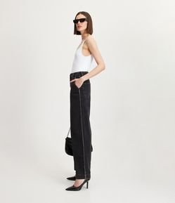 Calça Wide Leg Jeans com Faixa em Strass nas Laterais