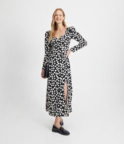Vestido Midi em Crepe com Decote e Estampa de Coração