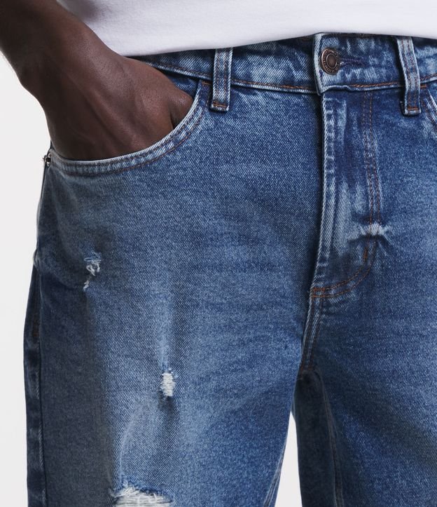 Bermuda Skinny Jeans Puídos e Barra Dobrada Azul 4