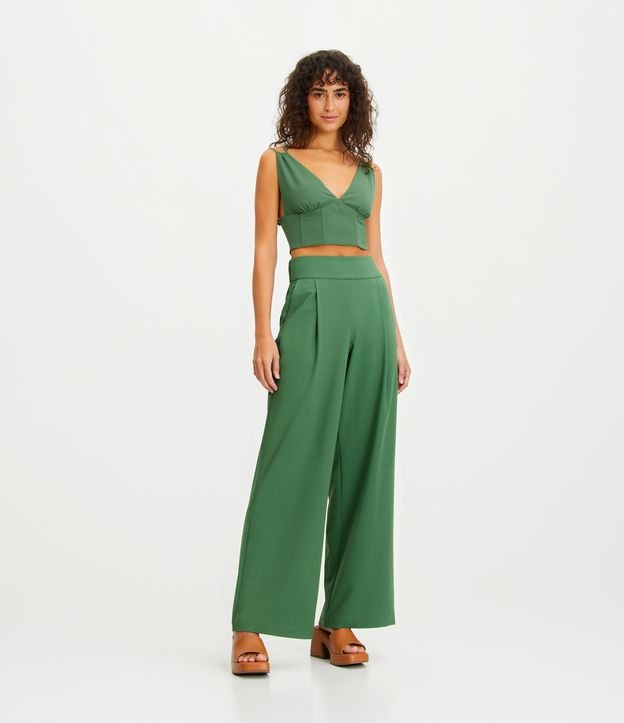 Blusa Cropped Alfaiatada com Barbatanas Verde 2