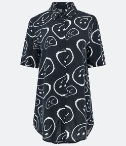 Camisa em Viscose com Manga Curta e Estampa Carinhas