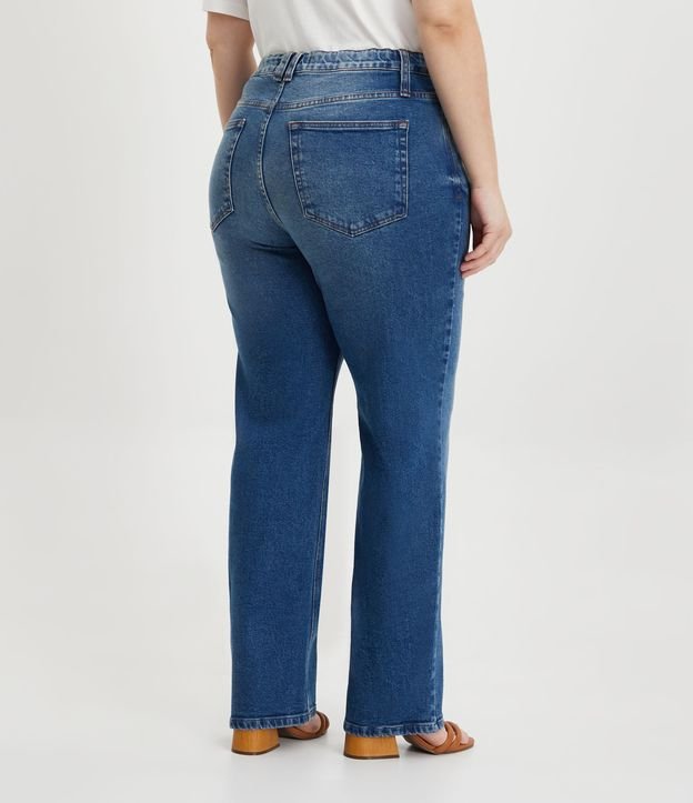 Calça Reta Jeans com Elastano e Lavagem Dirty Curve & Plus Size Azul 3