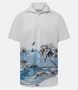 Camisa Regular em Linho com Estampa Cenário de Praia