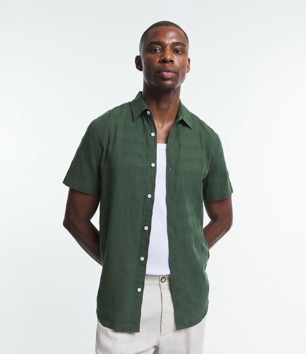 Camisa Regular em Linho com Textura Grid e Gola Colarinho Verde 4