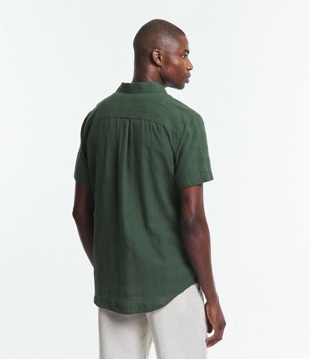 Camisa Regular em Linho com Textura Grid e Gola Colarinho Verde 5