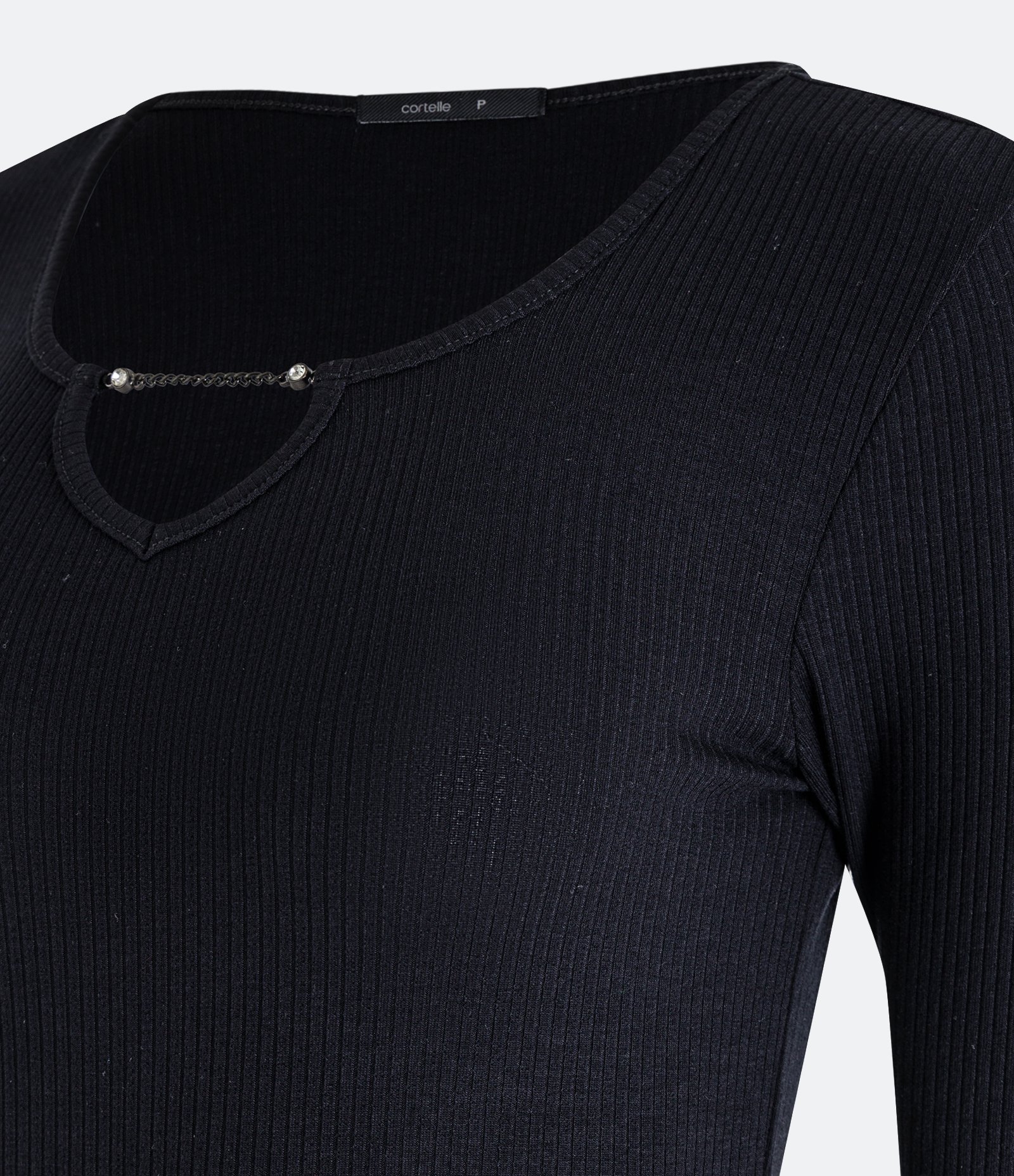 Blusa em Algodão com Decote V com Correntinha Preto 2