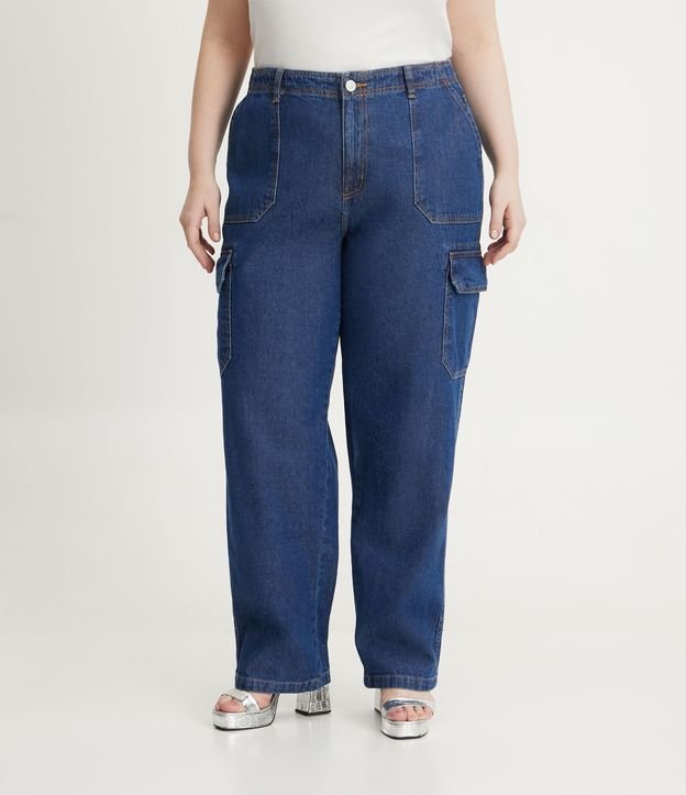 Calça Cargo Reta Jeans com Bolsos Laterais Curve & Plus Size Azul 2