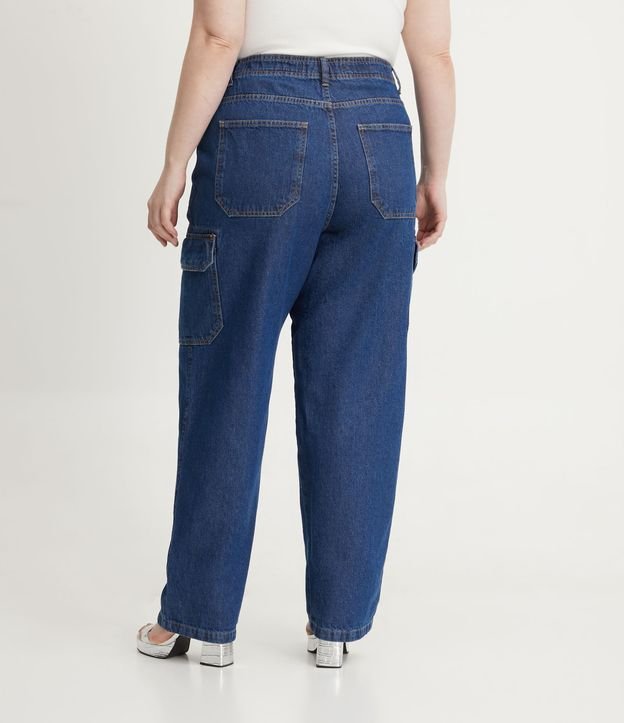 Calça Cargo Reta Jeans com Bolsos Laterais Curve & Plus Size Azul 3