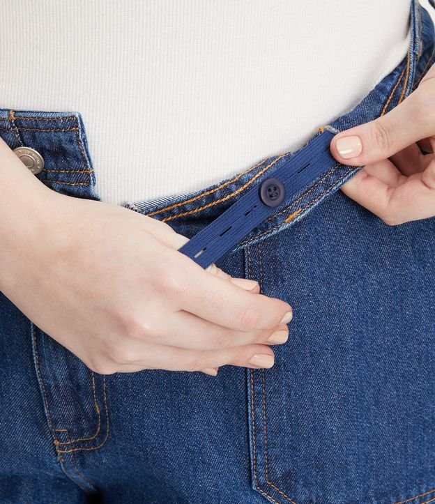 Calça Cargo Reta Jeans com Bolsos Laterais Curve & Plus Size Azul 5