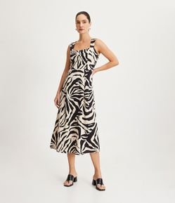 Vestido New Midi em Viscolinho Sem Manga com Estampa Animal Print