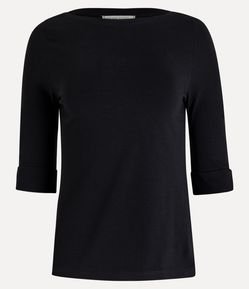 Blusa Alongada com Gola Canoa e Manga 3/4 com Dobra na Barra