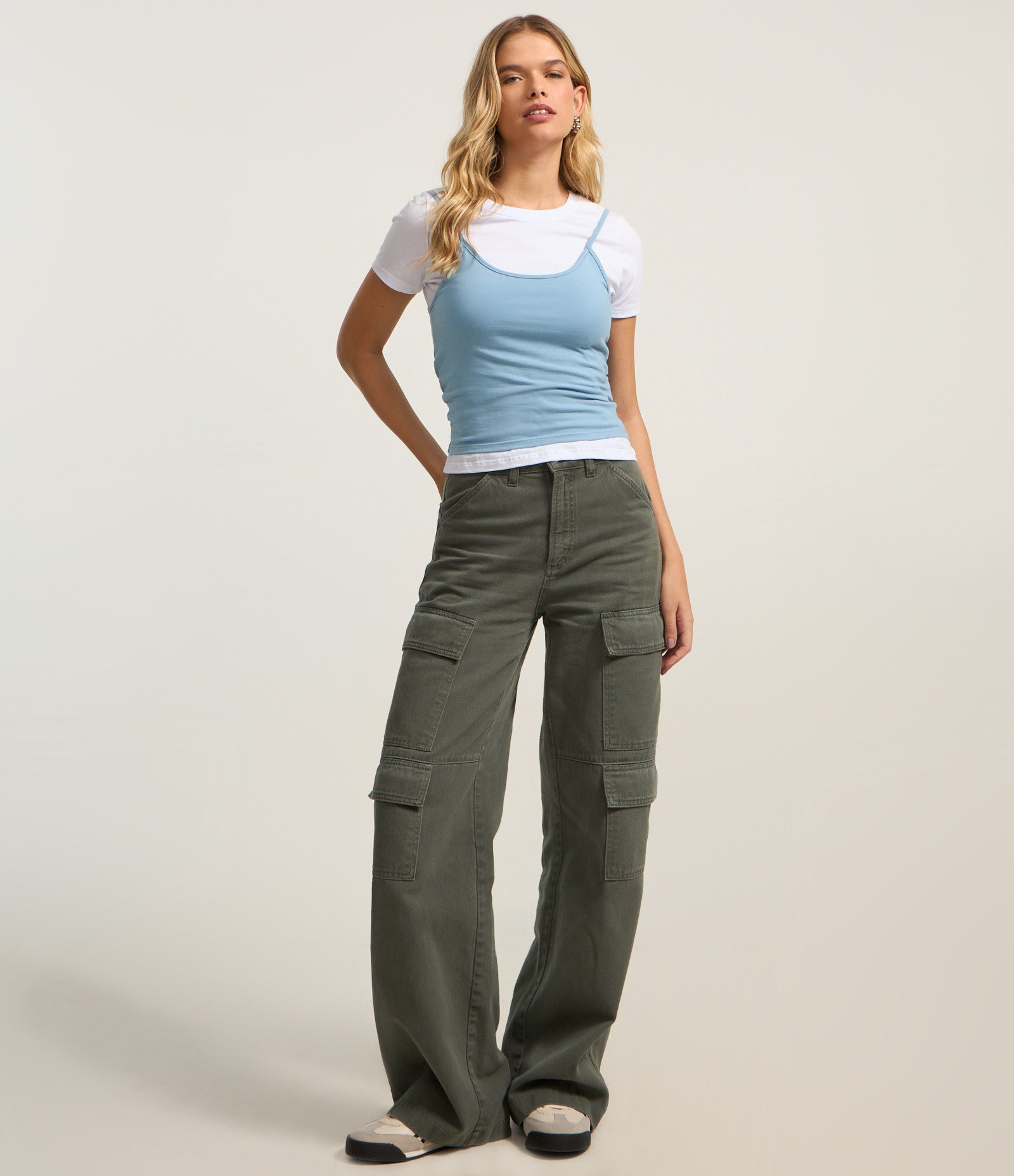 Camiseta Regular Básica em Algodão Branco 3