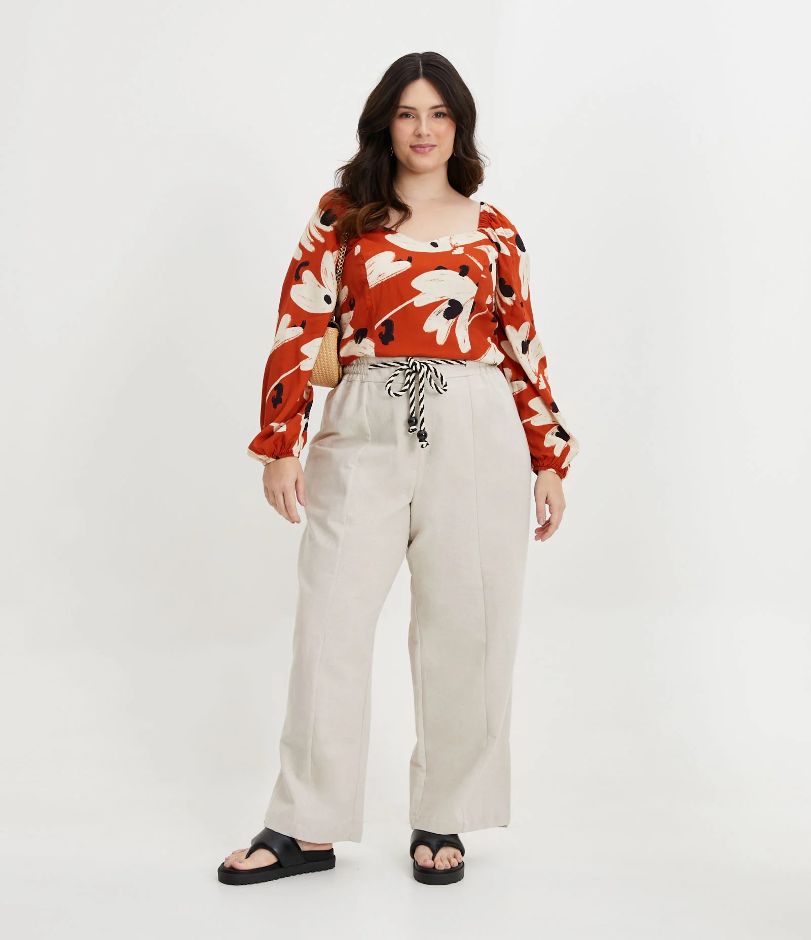 Blusa em Viscose com Lastex nas Costas e Estampa Floral Curve & Plus Size Laranja 2