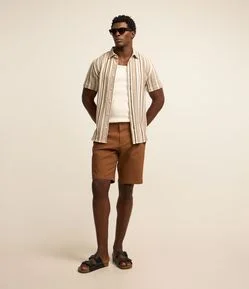 Bermuda Slim em Sarja com Elastano