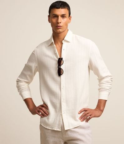 Menor preço em Camisa Regular em Tricoline com Textura de Listras