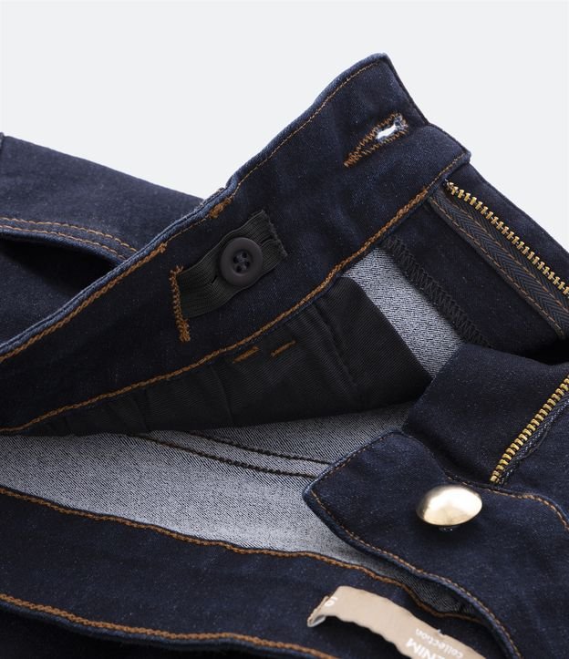 Calça Skinny Jeans com Botões na Barra Curve & Plus Size Azul Marinho 9