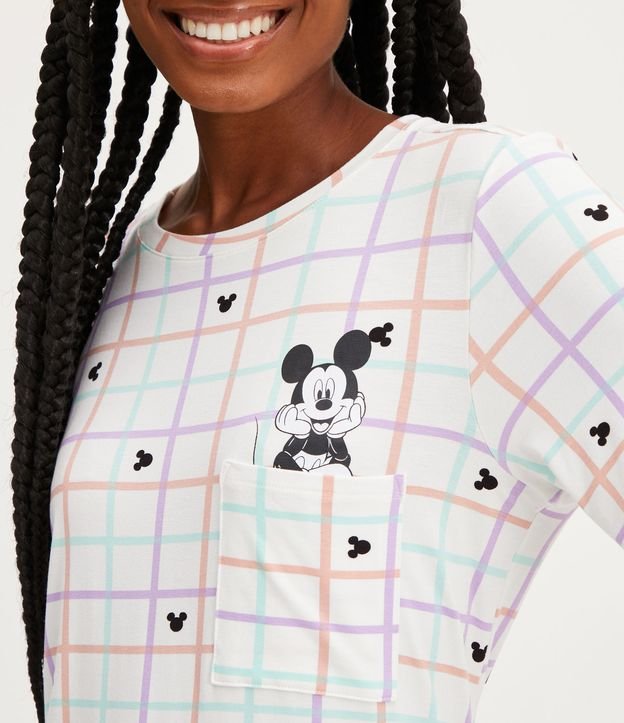 Camisón Corta en Viscolycra con Estampada de Cuadros de Mickey Multicolores 3