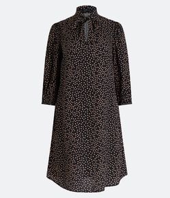 Vestido Curto em Viscose com Estampa Poá e Gola Laço