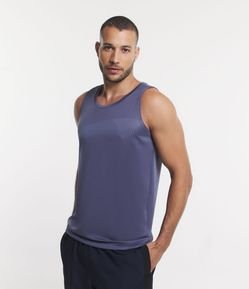 Regata Regular Esportiva com Estampa de Pontilhado Degradê