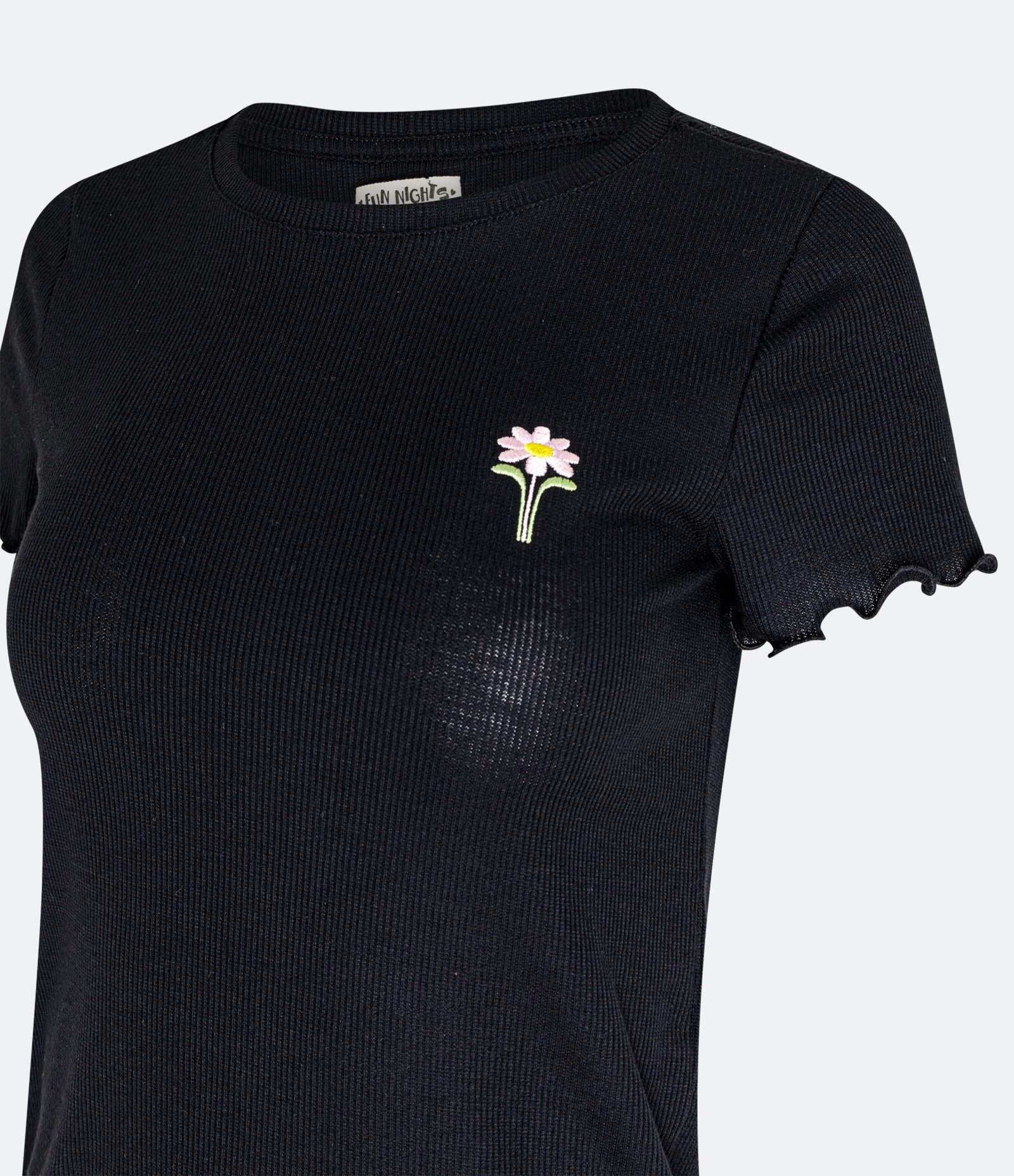 Blusa de Pijama em Ribana com Bordado de Flor Preto 3
