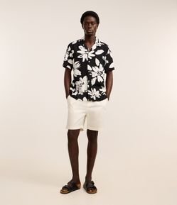 Bermuda em Algodão com Linho e Cós Blend Elástico