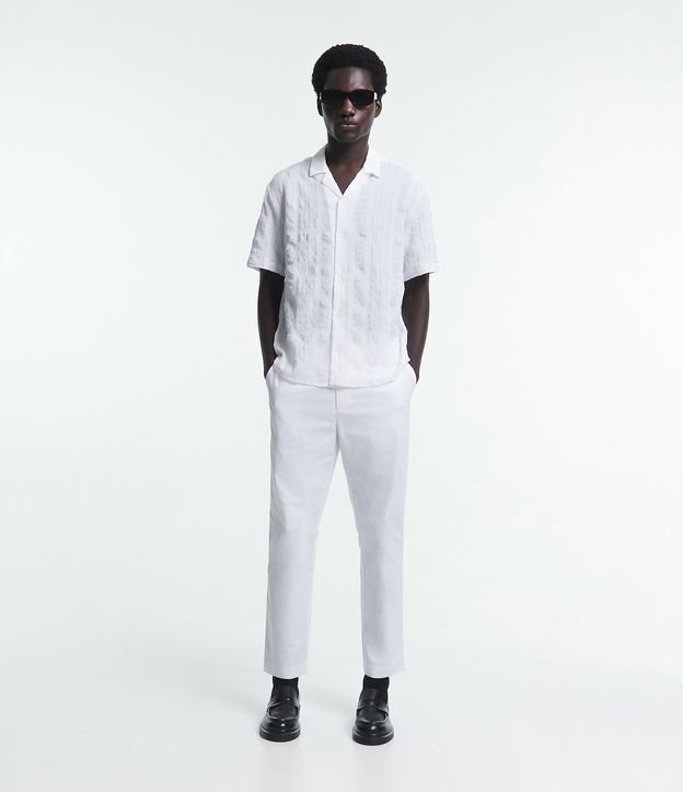 Camisa Boxy com Textura Diferenciada e Gola Colarinho Off White 5