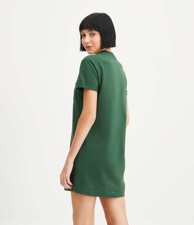 Vestido T-Shirt Básico em Meia Malha com Bolsinho Frontal Verde 3